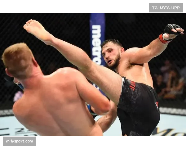 速报：UFC Fight Night 223头条主赛，尼科·普莱斯一致判定胜出